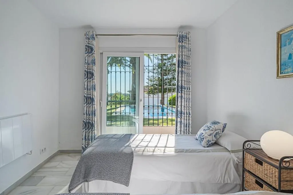 Villa Con Piscina Privada Y Jardin 马尔韦利亚