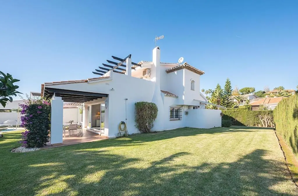 Villa Con Piscina Privada Y Jardin Marbella 0*,